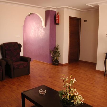 Hostal Cabrera Motril Exterior foto