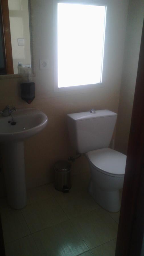 Hostal Cabrera Motril Exterior foto
